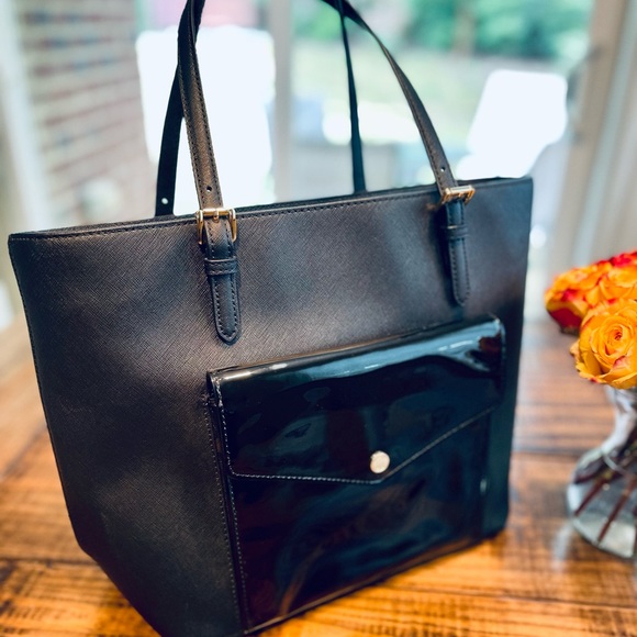 Michael Kors Jet Set Multifunction Black Leather Pocket Tote Bag - Picture 9 of 12